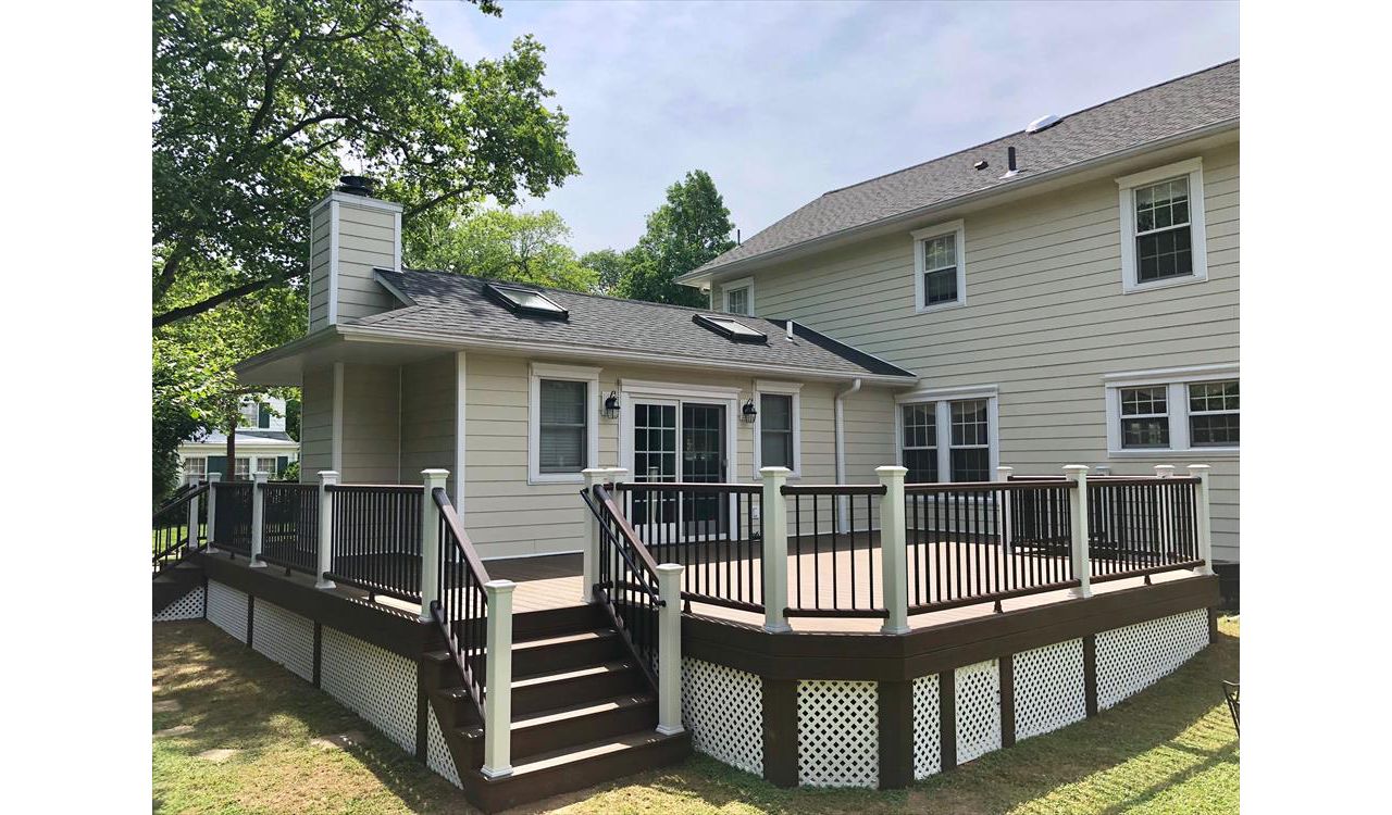Trex Transcend decking and railing in Haddenfield New Jersey