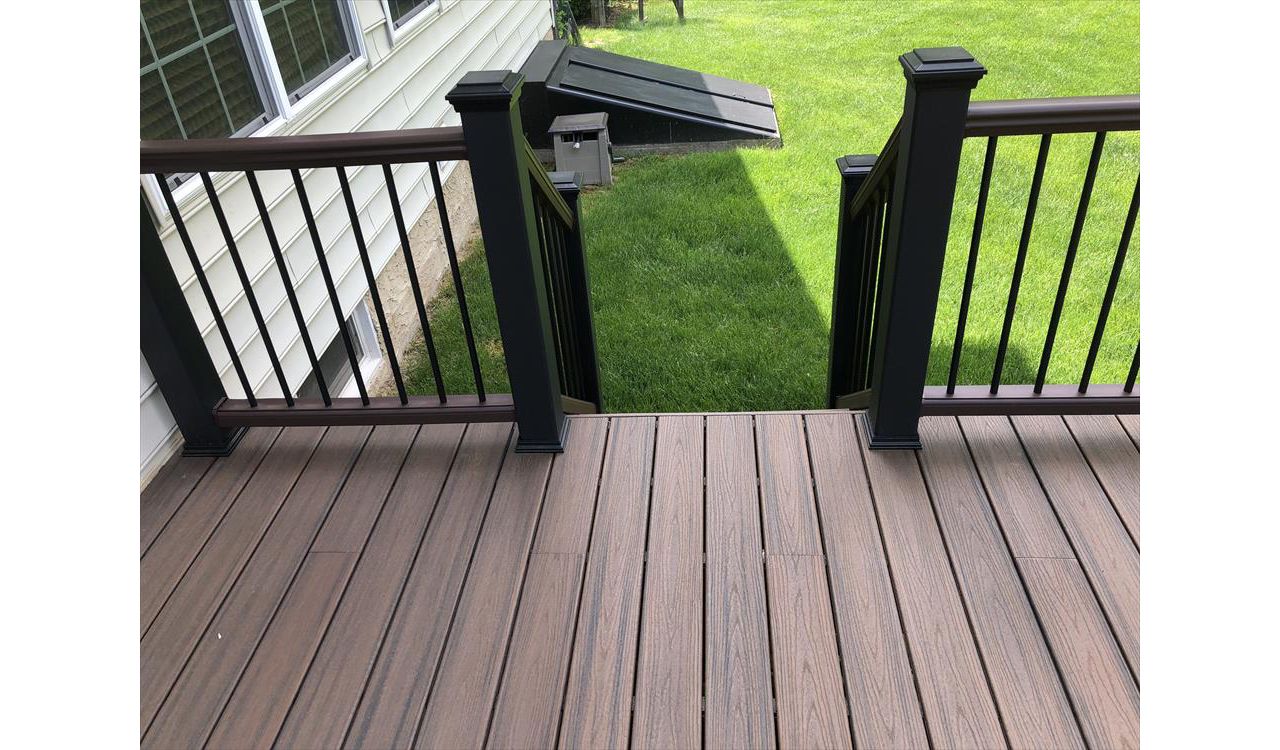 Tiki Torch Decking with Black Transcend Railings