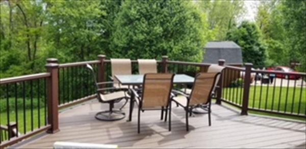 Dave's Decks and Remodeling Gallery Photo 5