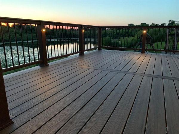 Trex Transcend Spiced Rum, Trex Transcend Railings Firepit With Spiced Rum Cocktail Railing Top, Algonquin IL