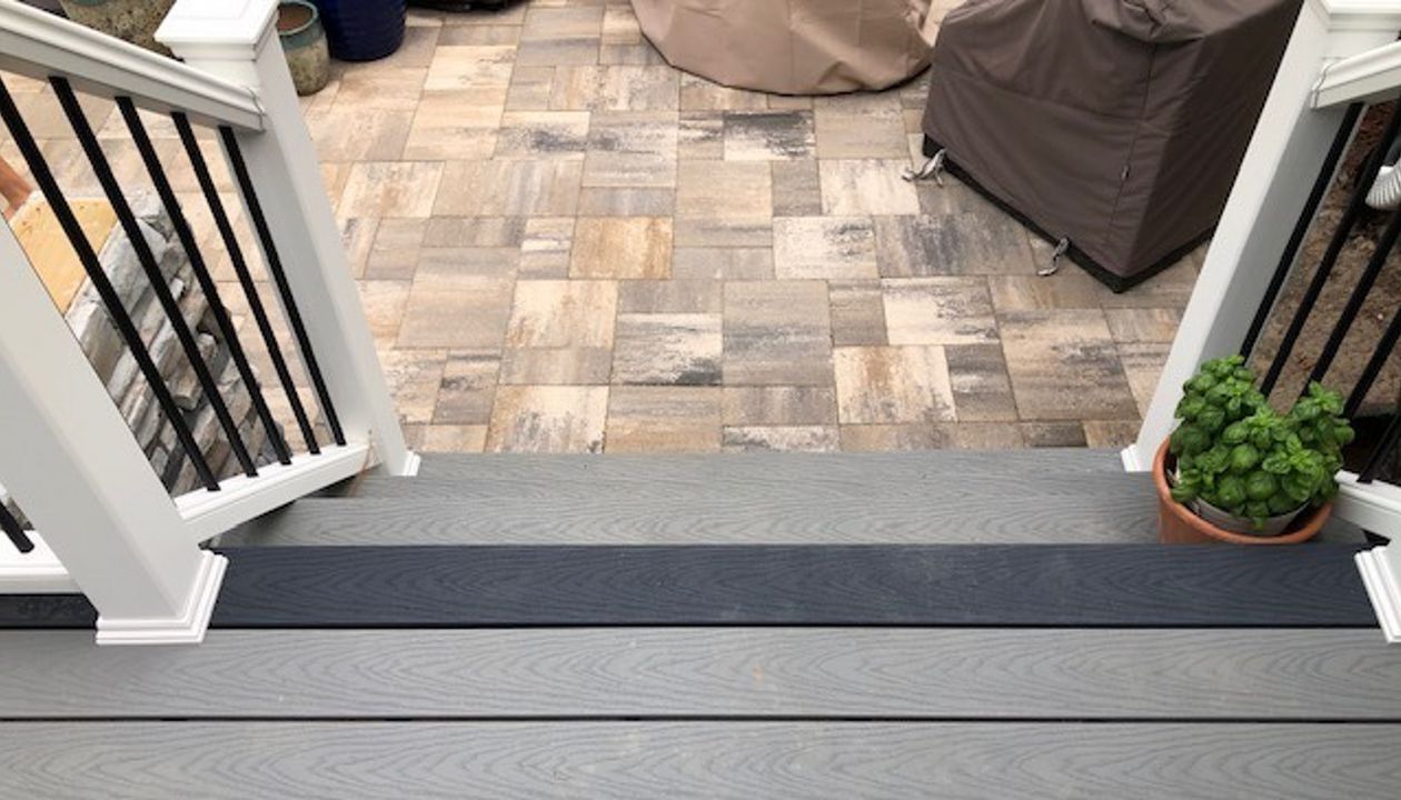 Trex Select stairs are splinter free