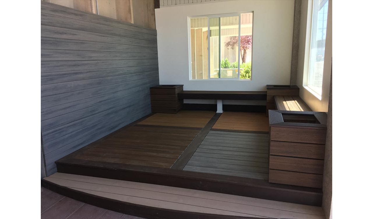 BMC deck display