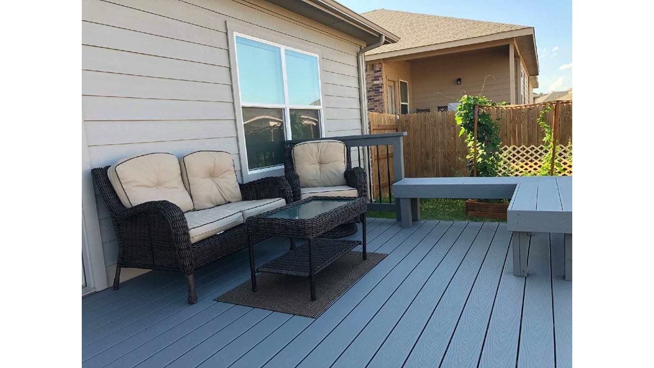 Leander project ,Clamshell color