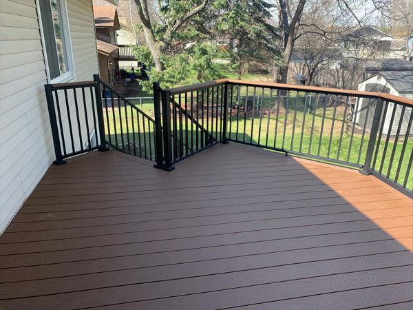 Select Saddle Drink Rail