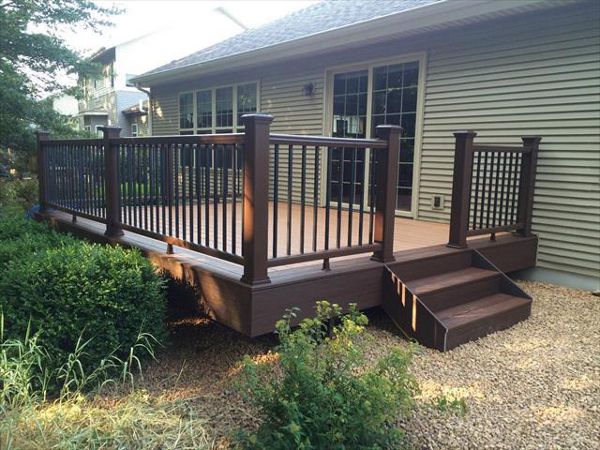 TREX TRANSCEND DECKING (LAVA ROCK & TIKI TORCH)