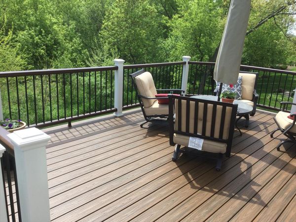 Trex Transcend in Spiced Rum with Railing