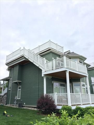 Transcend white composite railing