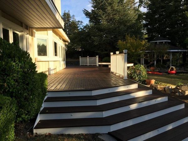 Trex Transcend Lava Rock Deck with Trex Transcend Railings.