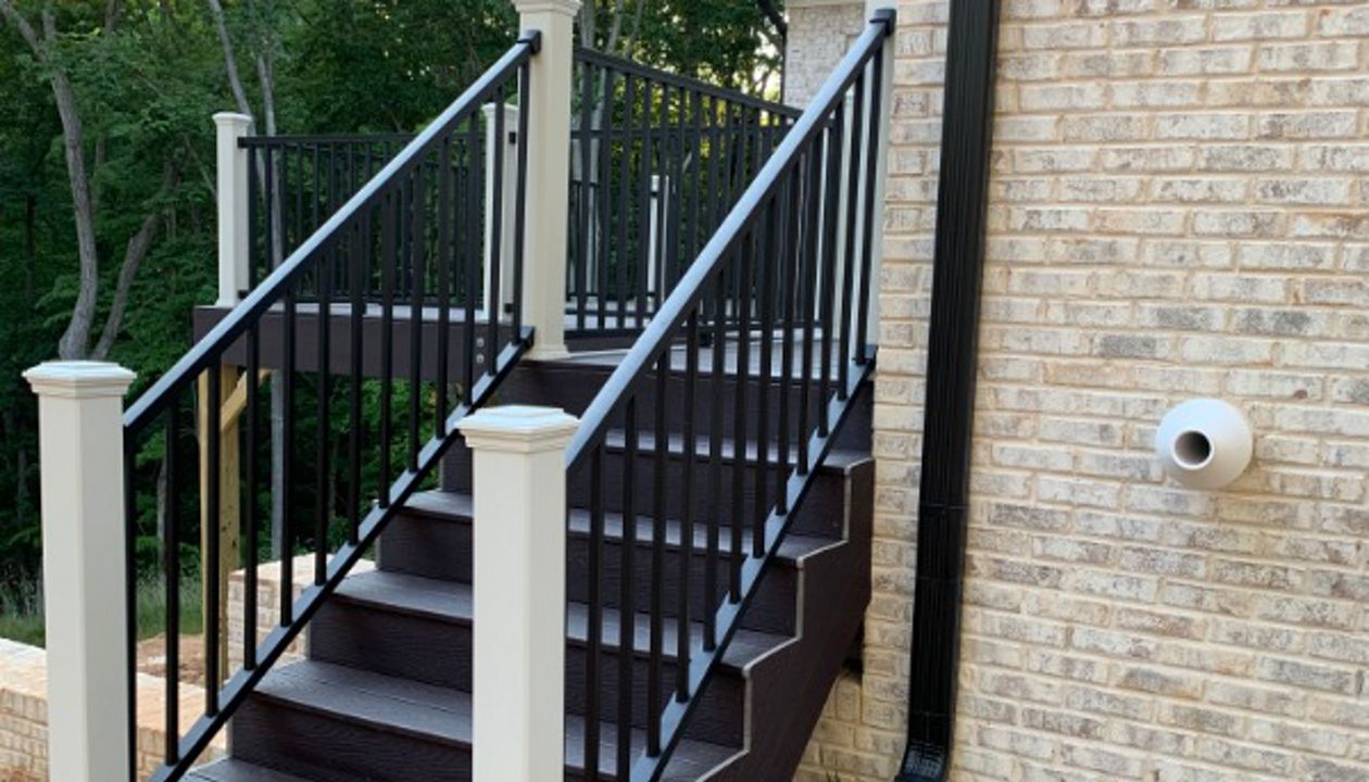 Trex Fascia on the stairs