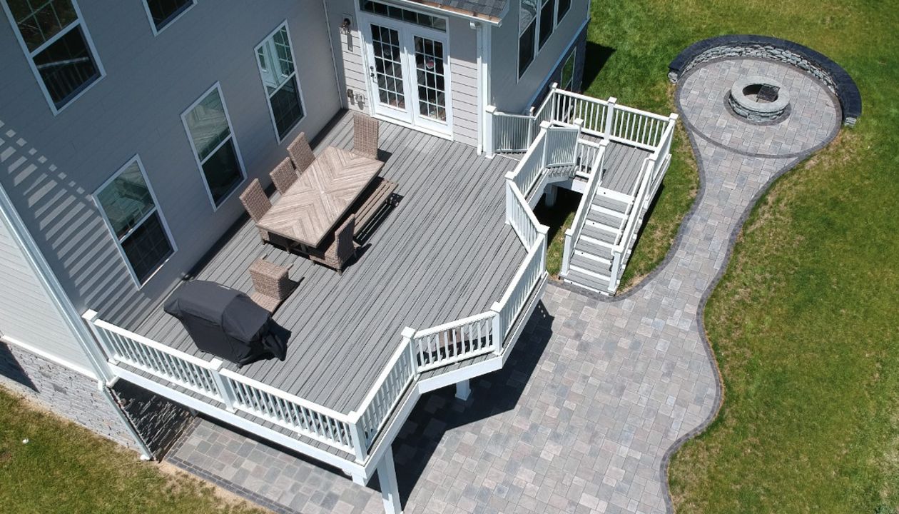 Island Mist decking with all white Transcend railing