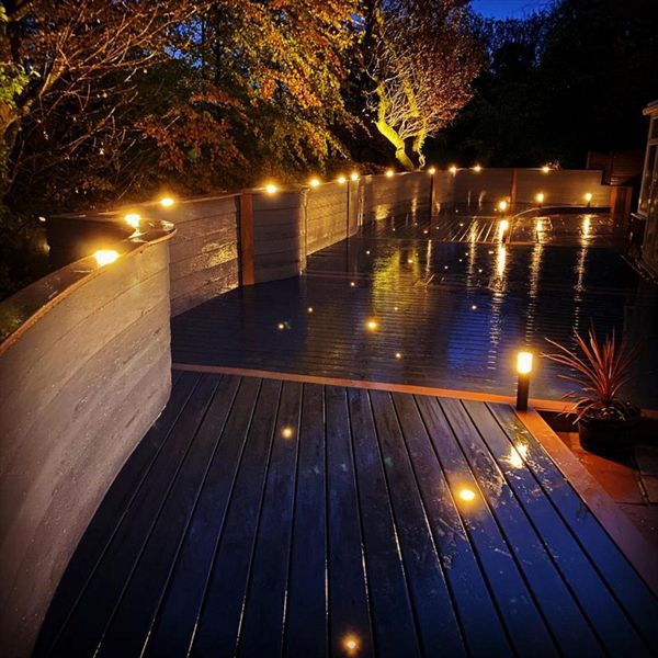 Trex Transcend Tiki Torch (Custom Curve) with Trex Enhance Naturals Calm Waters