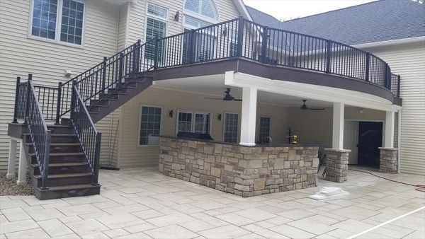 Jerseyville, IL Curved Trex Spiced Rum &amp; Vintage Lantern - Final After Photo