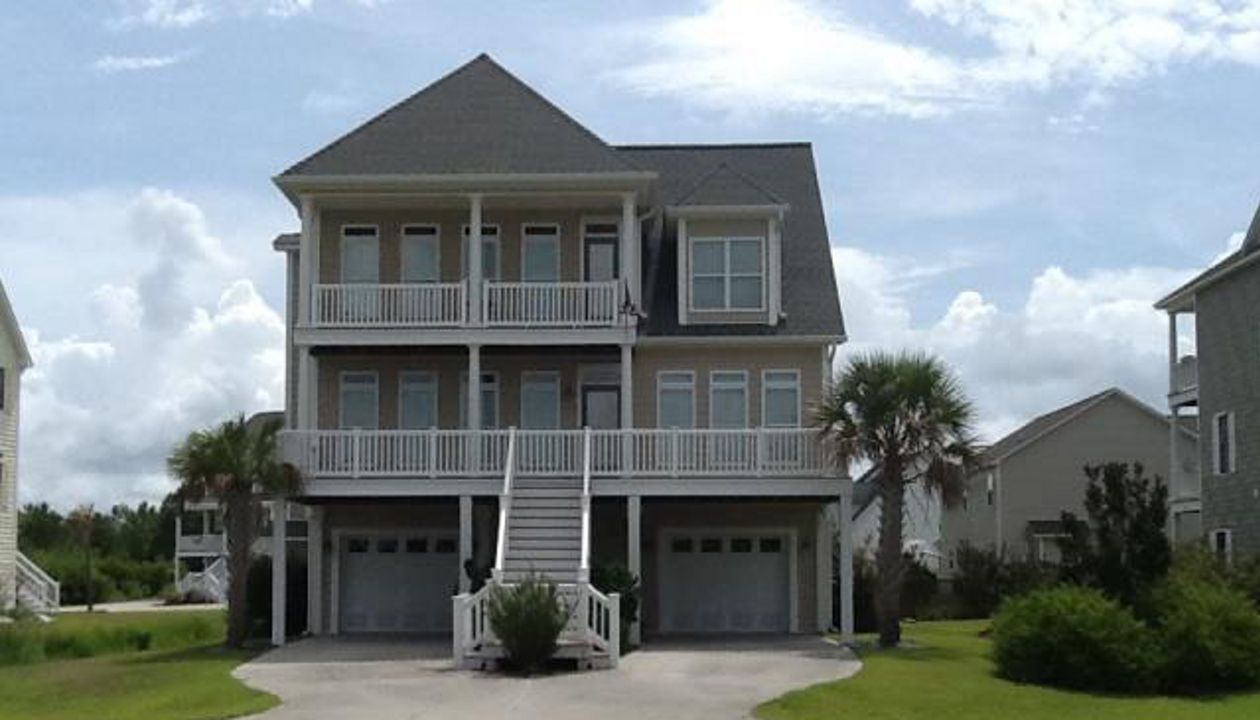 Huge Trex Beach Dune porches on this island home