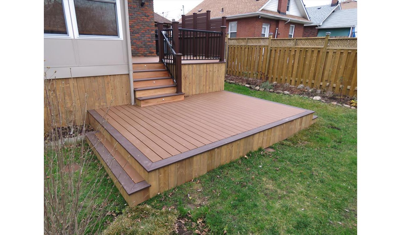 This homeowner wanted to create a zen area in her back yard. Using Tree House as the decking and Vintage Lantern as the accent, it created a 2 level entertaining area. Perfect!