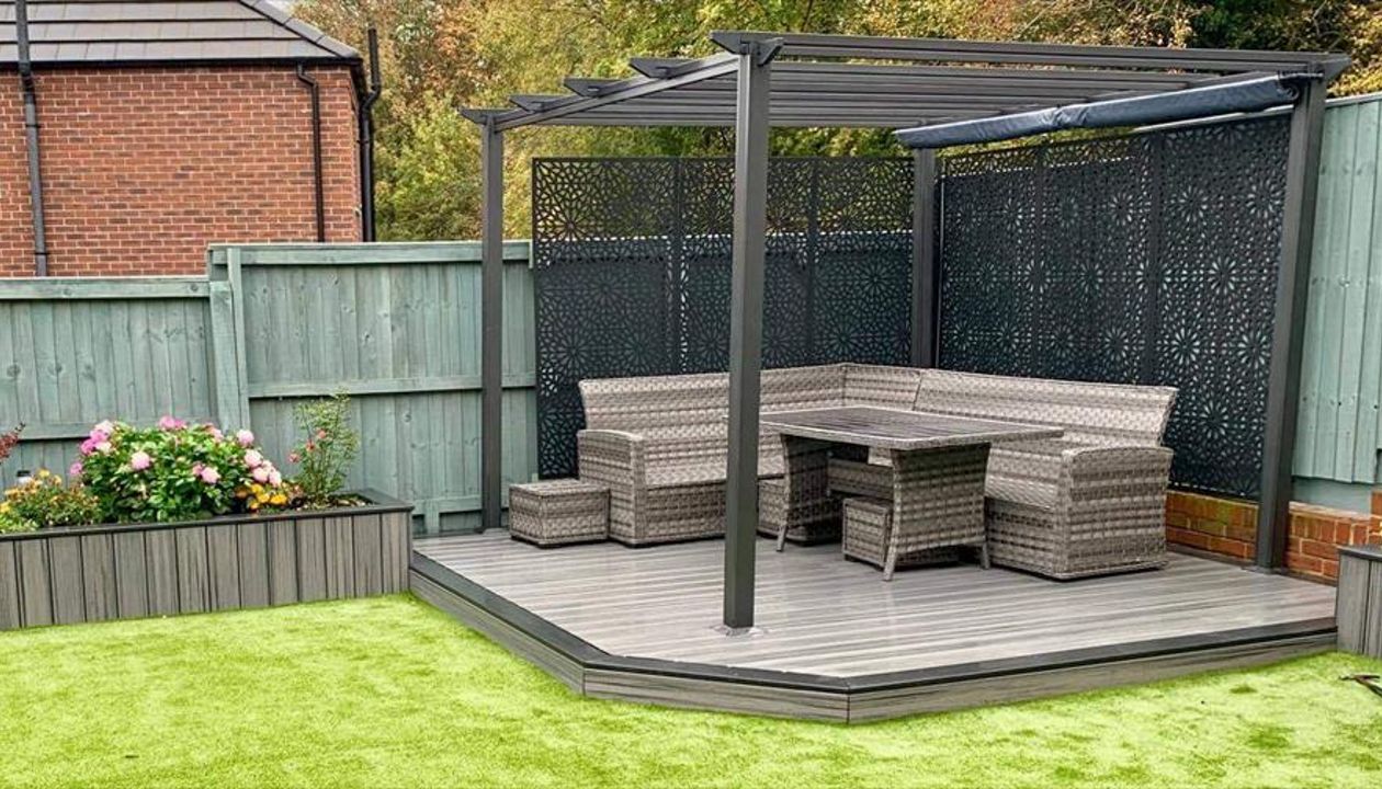 Trex Transcend Island Mist deck with Enhance Calm Water picture frame... with matching Composite planters