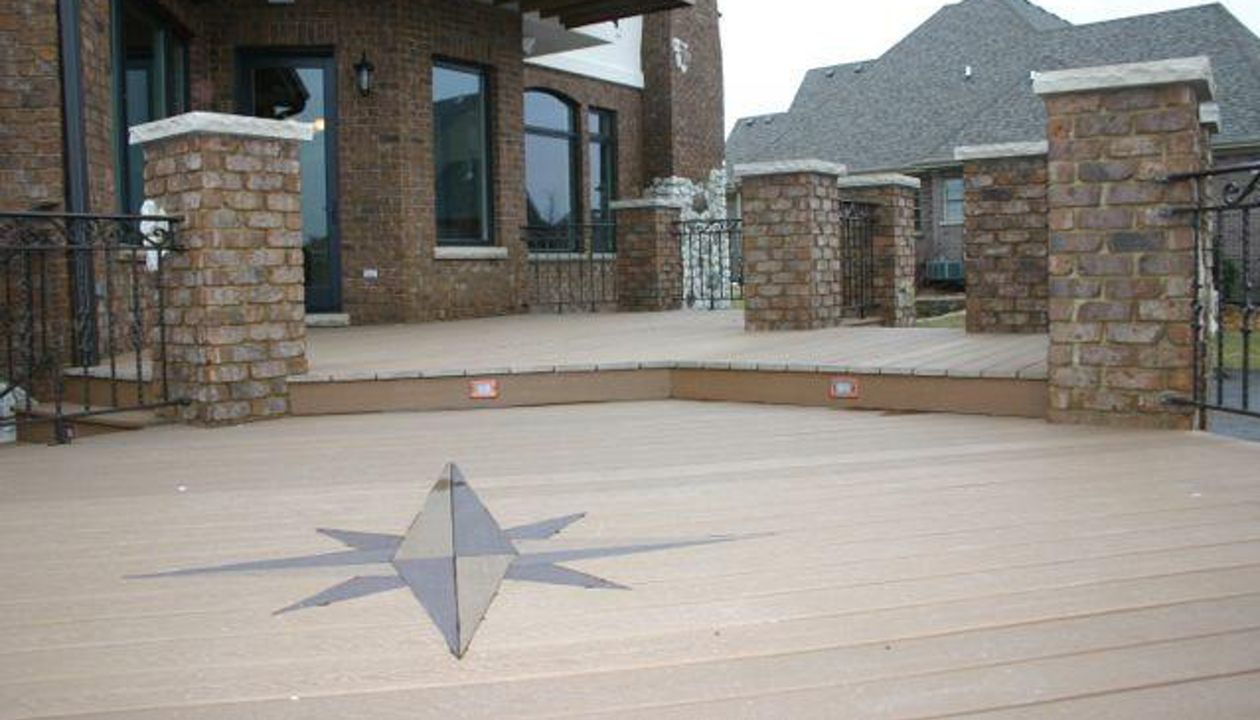 Frankfort Decking inlay