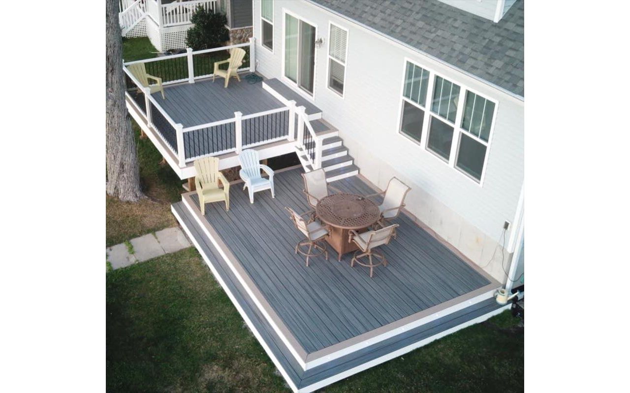 Trex deck and railing in Monticello IL.