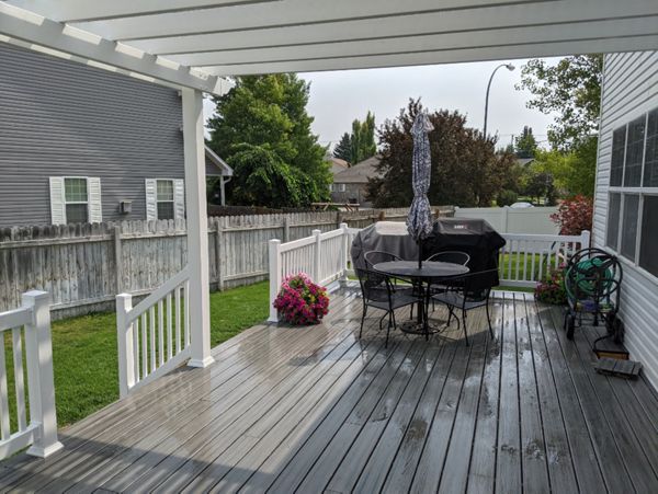 Island Mist Decking,