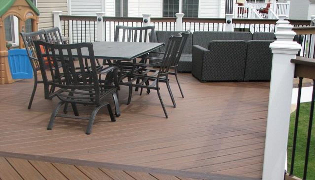 Spiced Rum With Vintage Lantern