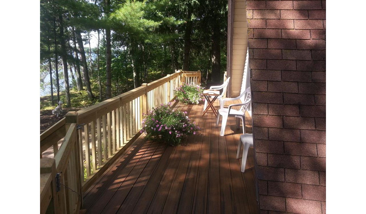 Trex Transcend Spiced Rum decking