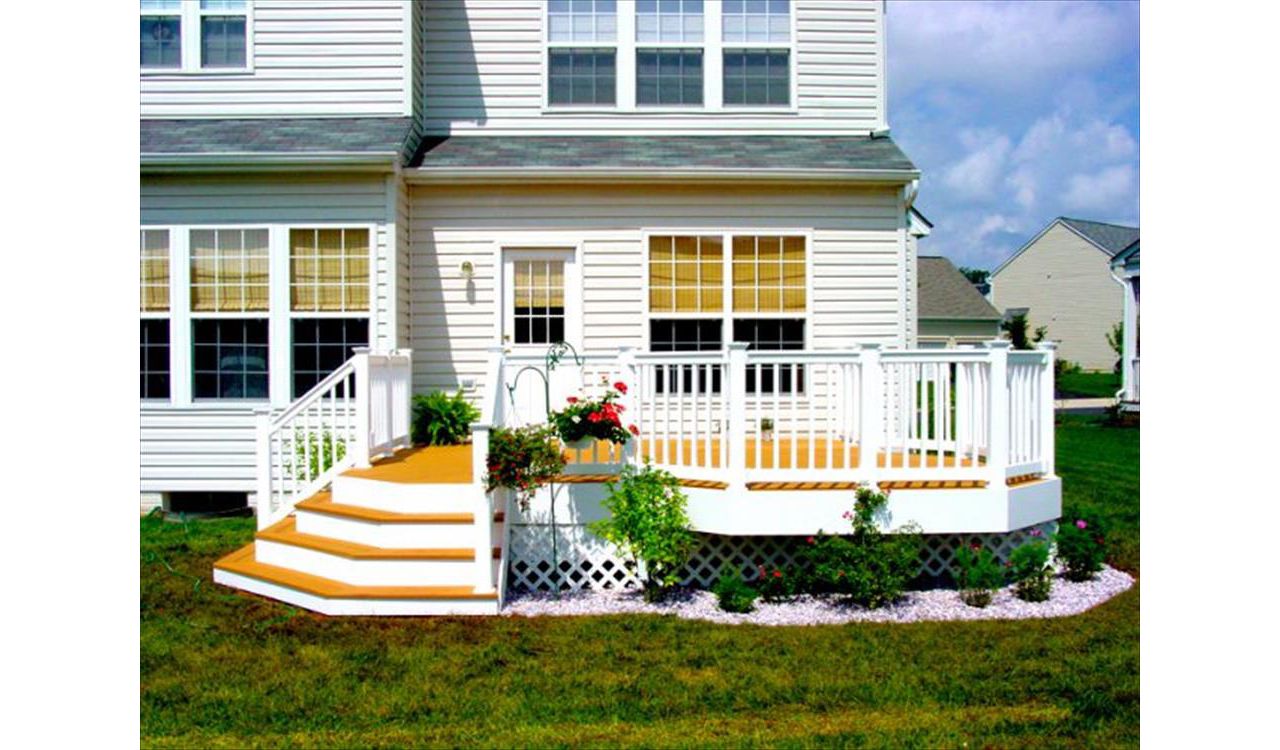 Saddle Decking