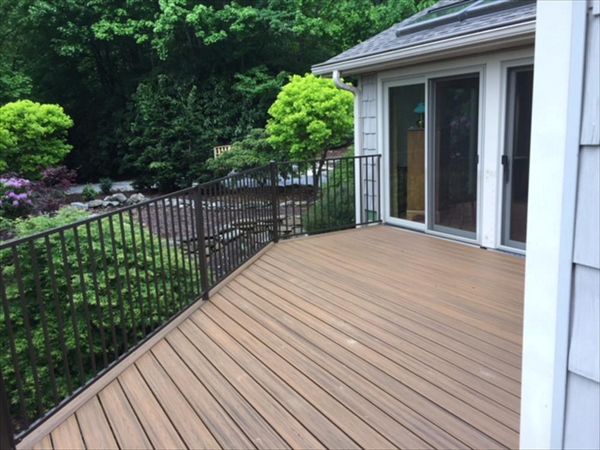 Amazing new Trex Transcend Havana Gold deck in Maggie Valley, NC