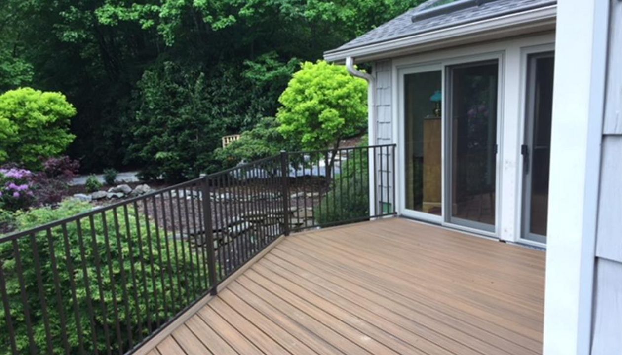 Amazing new Trex Transcend Havana Gold deck in Maggie Valley, NC