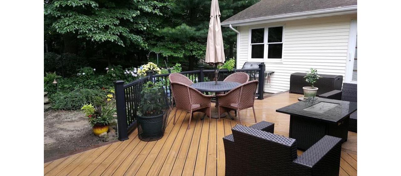 Havana Gold with Charcoal Black Railing