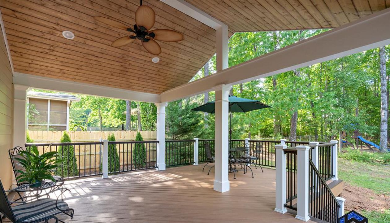 Tiki Torch with Vintage Lantern accents