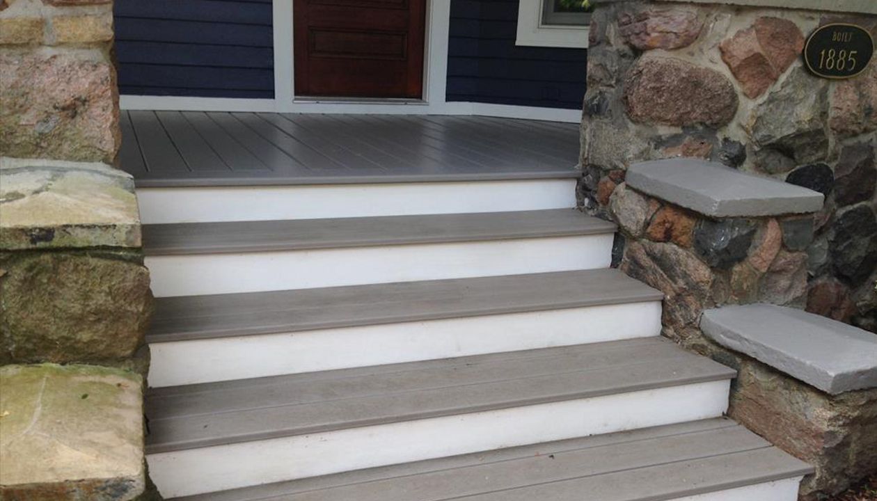 Downtown Northville Historic District, Trex Transcend, Color is Gravel Path