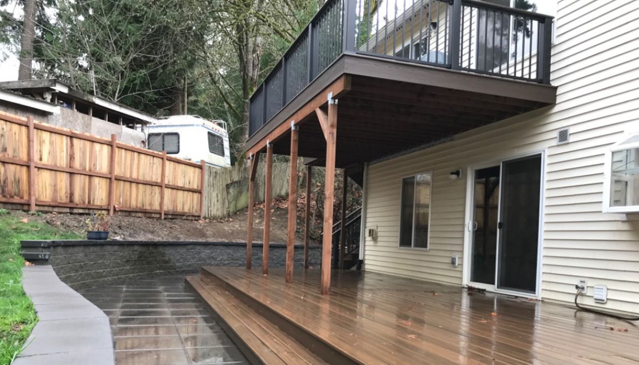 TREX Transcend Spice Rum in Port Orchard Wa by Million’s Custom Landscaping and Decks