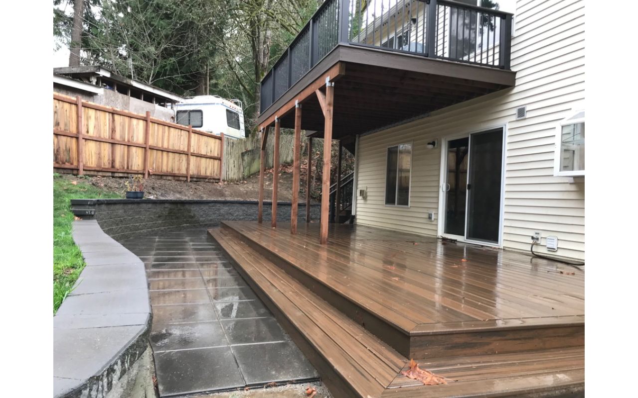 TREX Transcend Spice Rum in Port Orchard Wa by Million’s Custom Landscaping and Decks