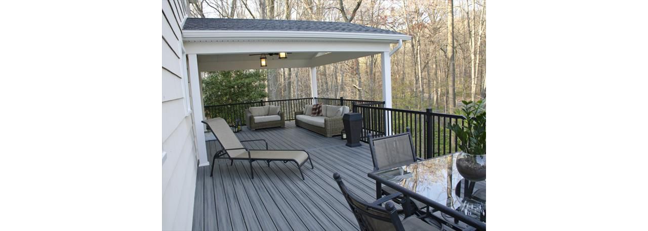 Custom Island Mist porch with aluminum railing - Malvern PA