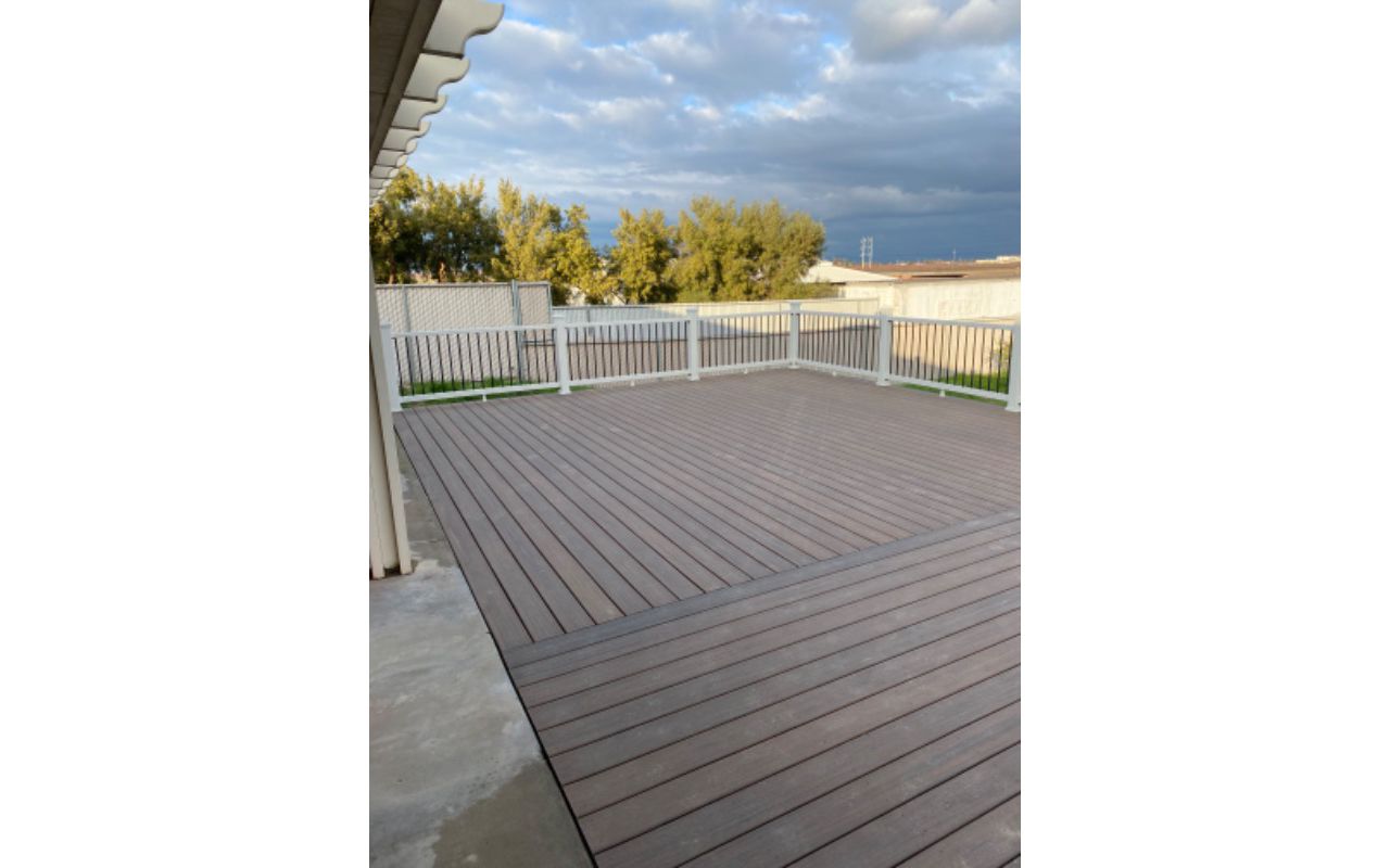 Trex decking Spiced Rum