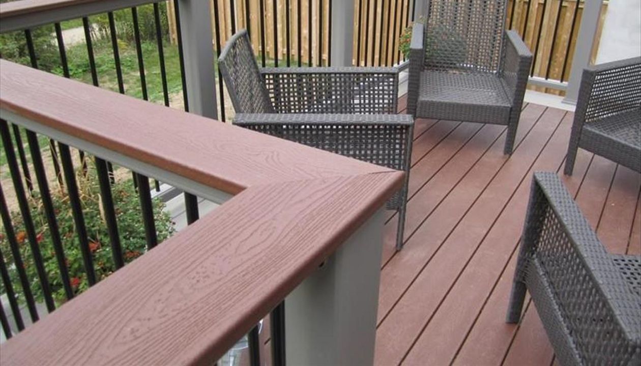 Trex Composite Deck Builder - Kitchener, Waterloo, Cambridge, Ontario