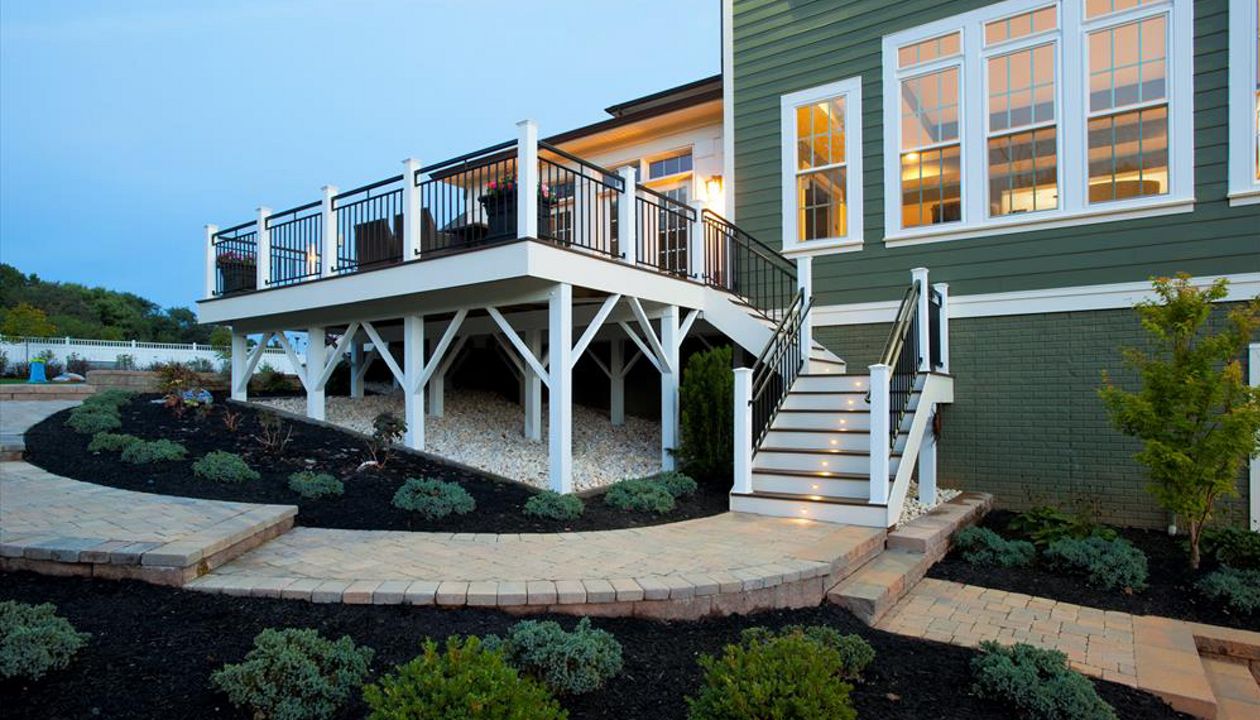 View of a Trex deck in Maryland from ground level