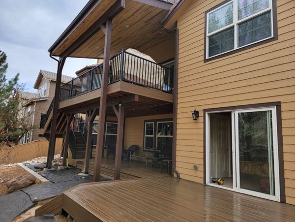 Trex Enhance decking, 3 levels, porch roof, rails