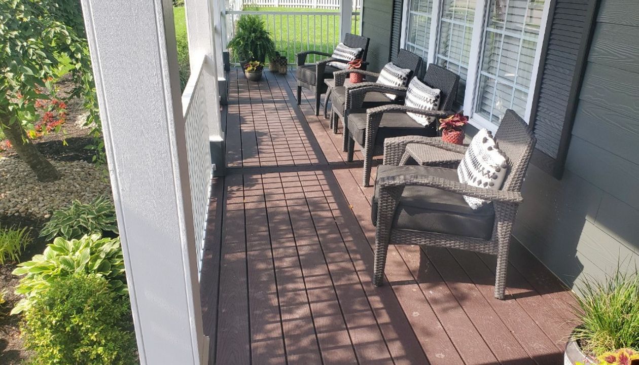 Trex Select Woodland Brown decking