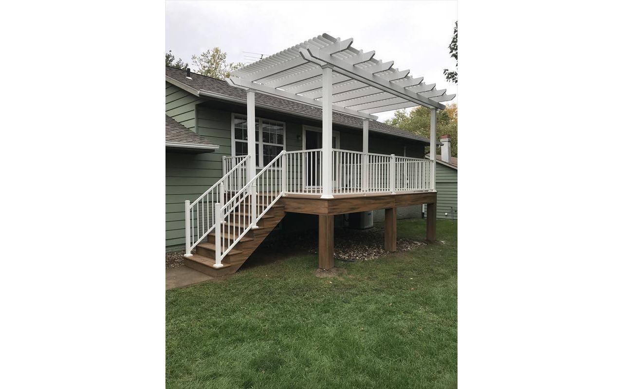 Trex Transcends Tropical Havana Gold Decking With White Trex Signature Aluminum Railings Marion Iowa, &amp; A Heartland Pergola Kit