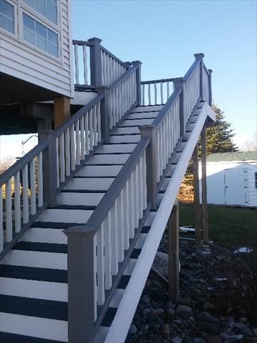 Trex staircase