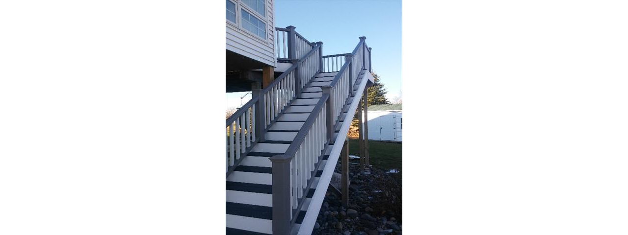 Trex staircase
