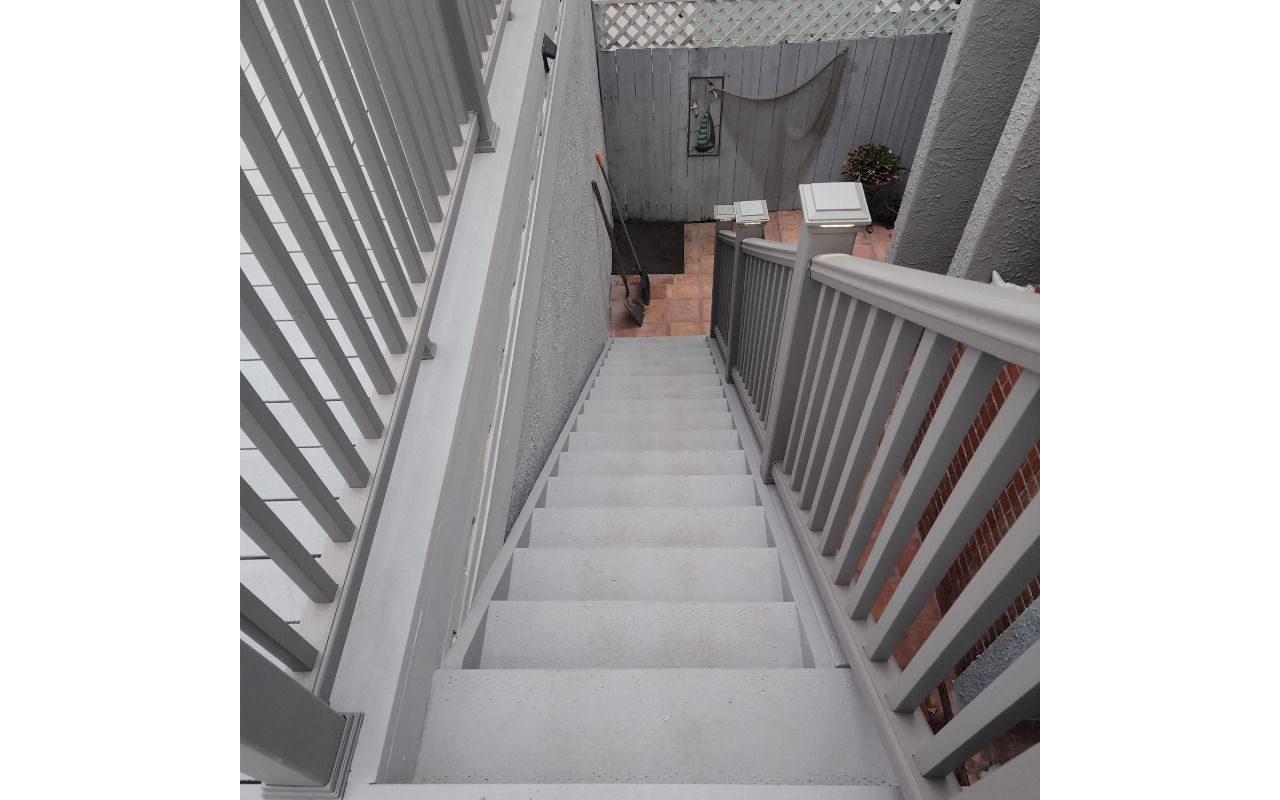 Custom Trex Stairway Oxnard Shores