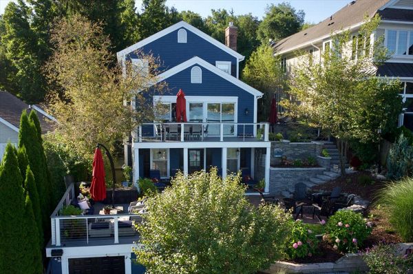 Custom Trex lake house project.