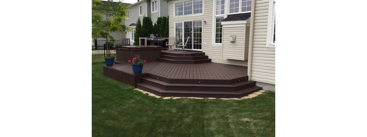 Inviting Vintage Lantern Deck and Hot tub