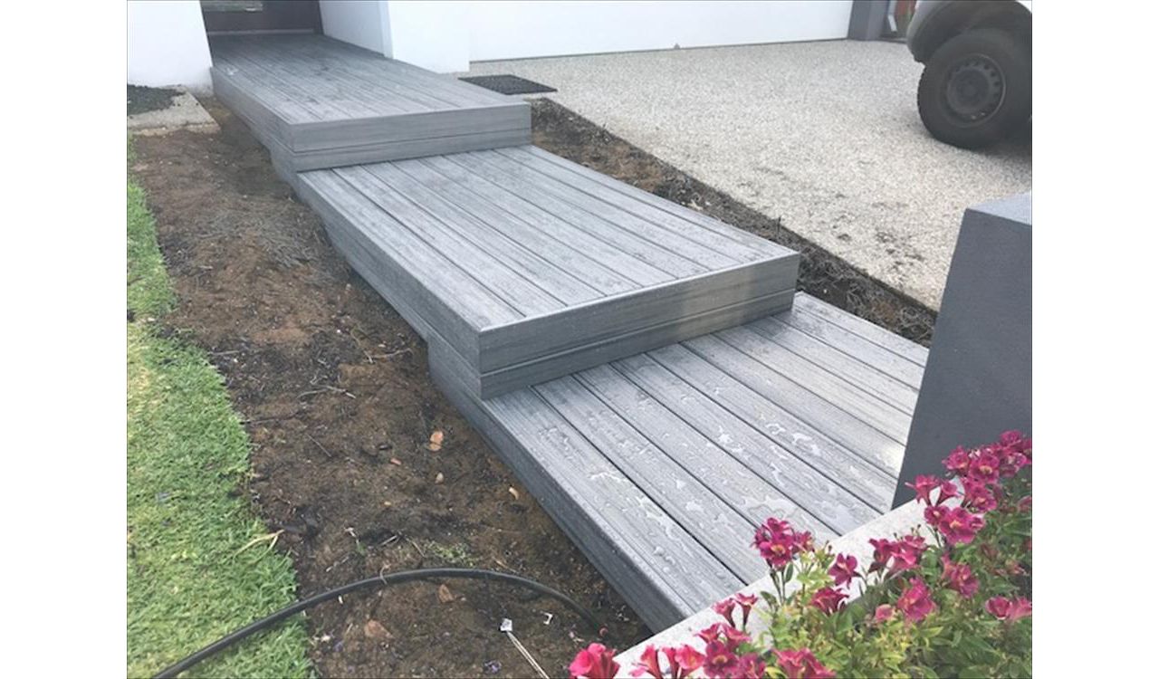 Island Mist steps