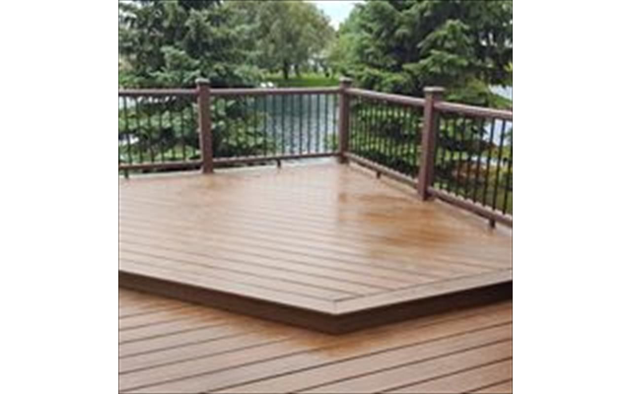 Build Right Inc. Trex Tropical Transcend Deck and Transcend Railing in Fargo/Moorhead Area