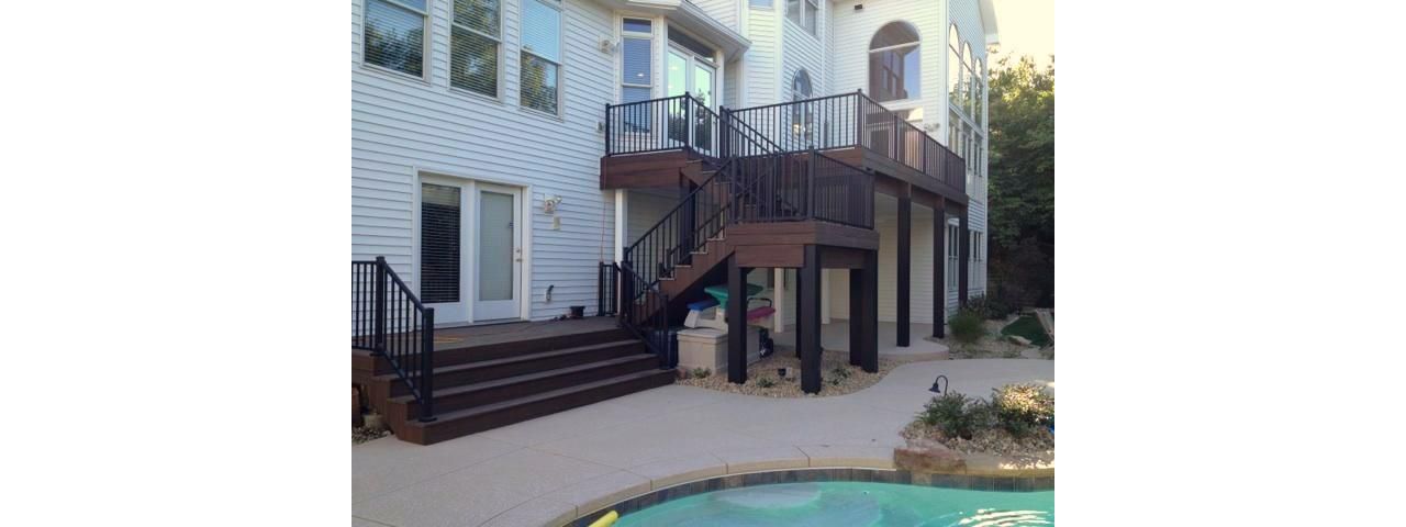 Multi-level Trex composite decking, Missouri