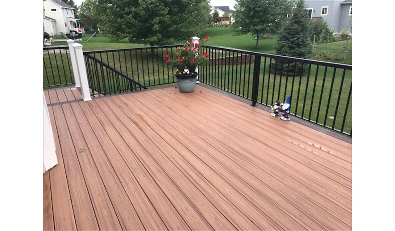 Trex Transcends Deck w/Alum Rail Woodbury, MN