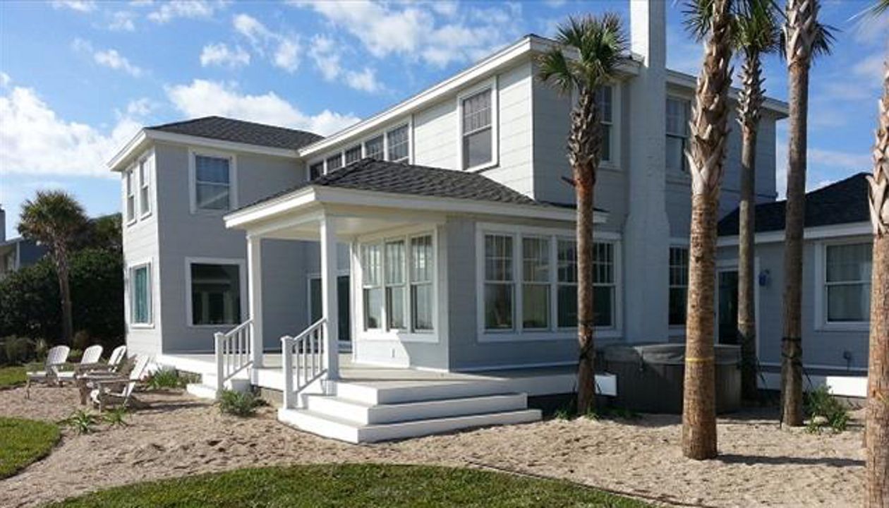 Beach house Trex deck