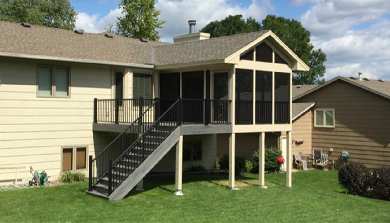 Maple Grove, MN Screen Porch with Island Mist Decking